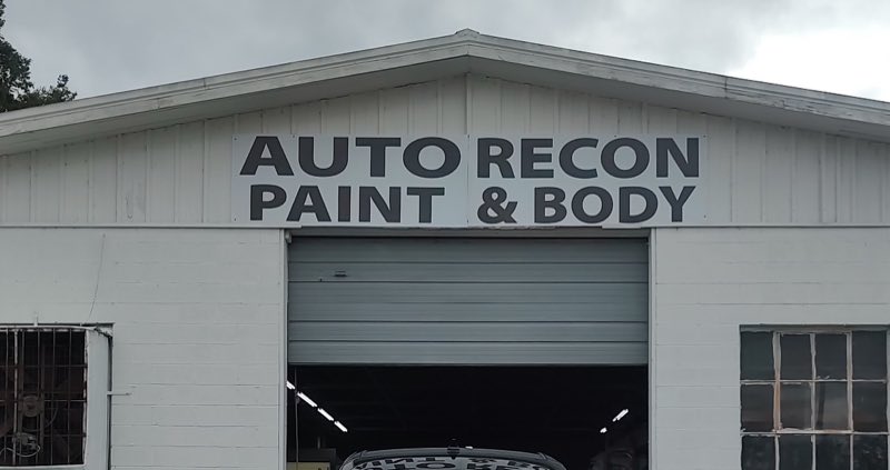 AutoRecon Paint and Body shop sign in Anniston, Alabama
